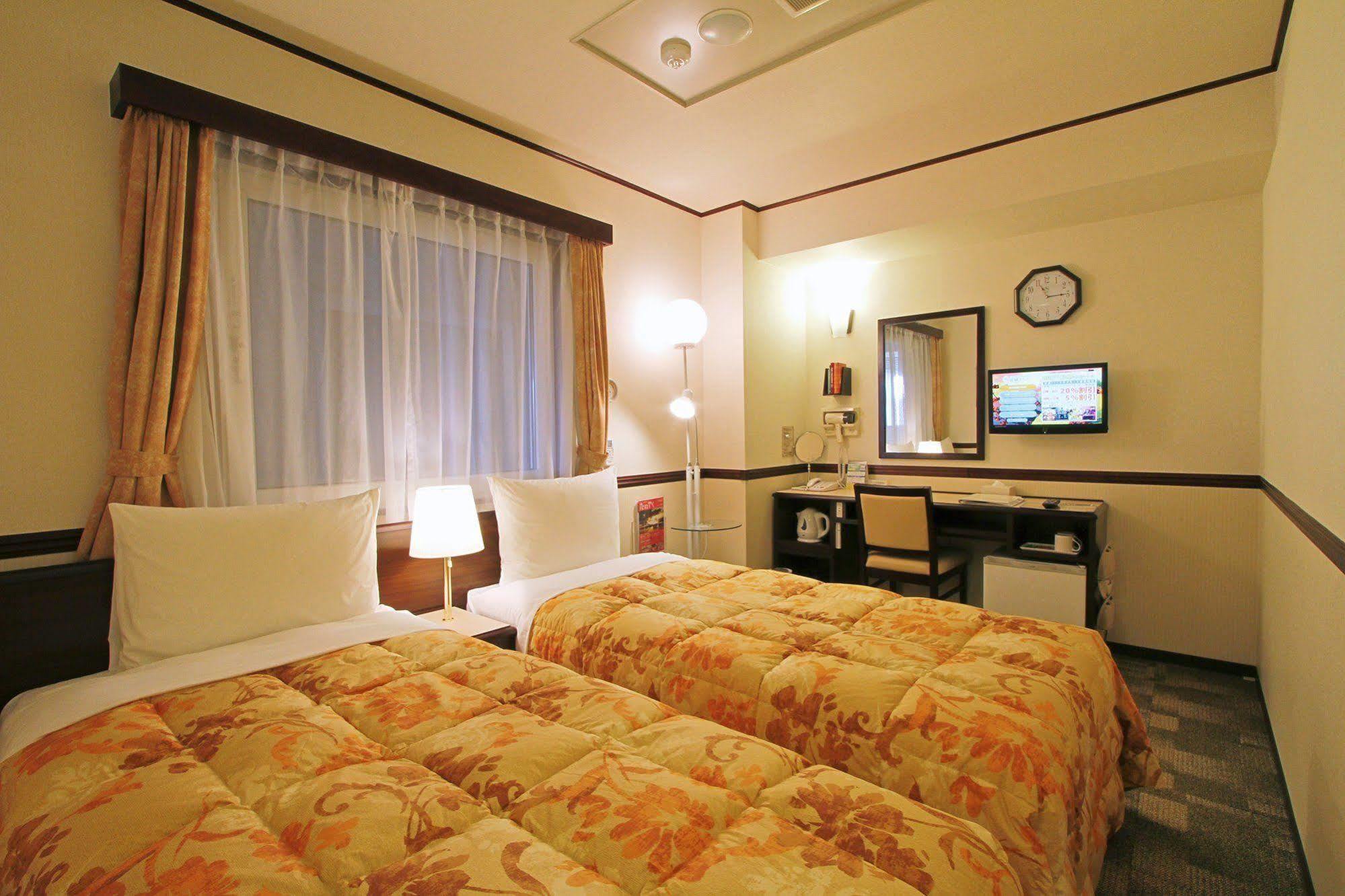 Toyoko Inn Fujisan Numazu Eki Kita Guchi No 2 Extérieur photo